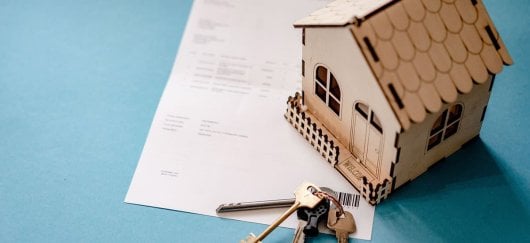 Acte de vente d'une maison et clés