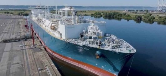 Terminal méthanier flottant GNL