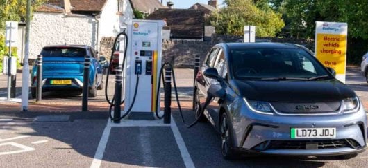 Voiture électrique de BYD