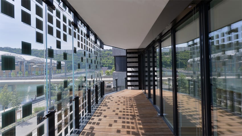 Architecture bioclimatique des immeubles d'Hikari