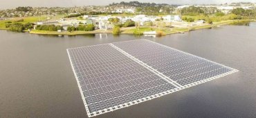 Centrale solaire flottante d'Auckland