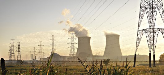 Vue de la centrale nucléaire de Doel